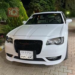 کرایسلەر 300